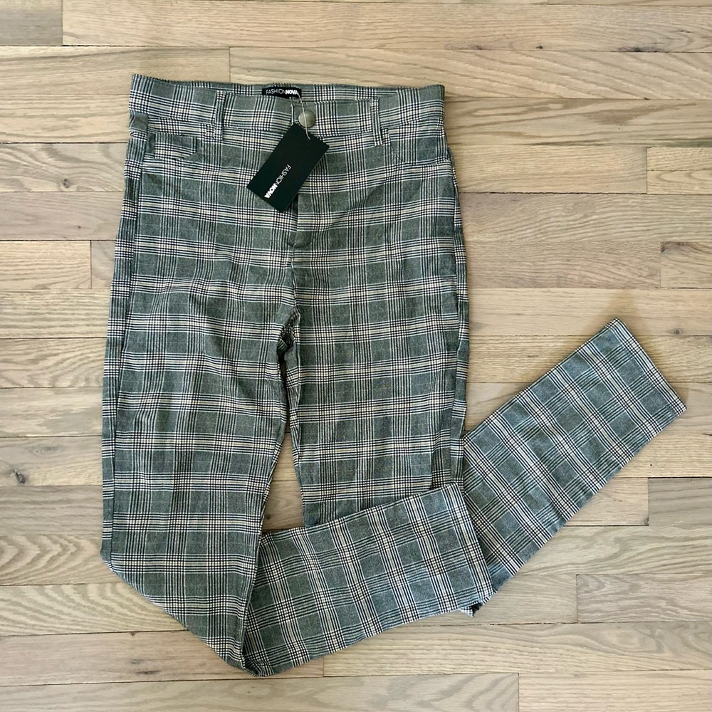 NWT Women's Stretchy Plaid Pants